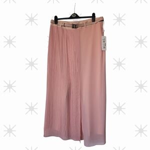 Elegant Pink Pleated Skirt-Pant